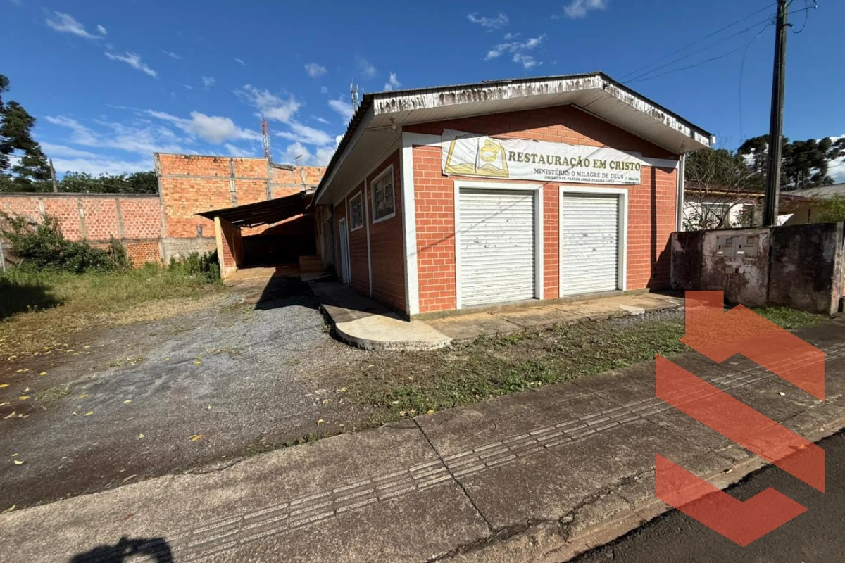 TERRENO COM BARRACÃO EM FERNANDES PINHEIRO